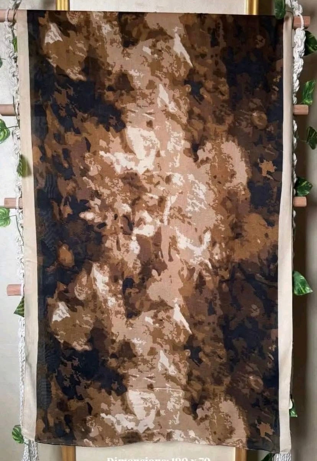 Marble model hijab