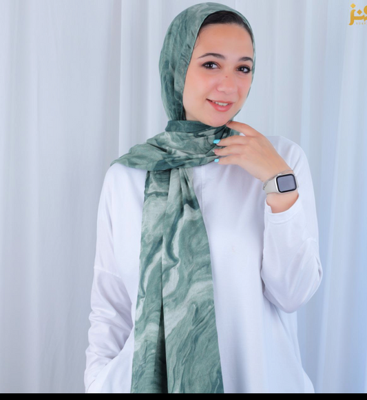 Model hijab