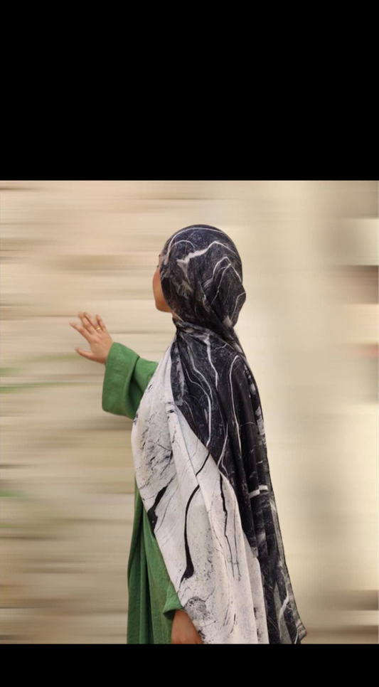 Marble model hijab